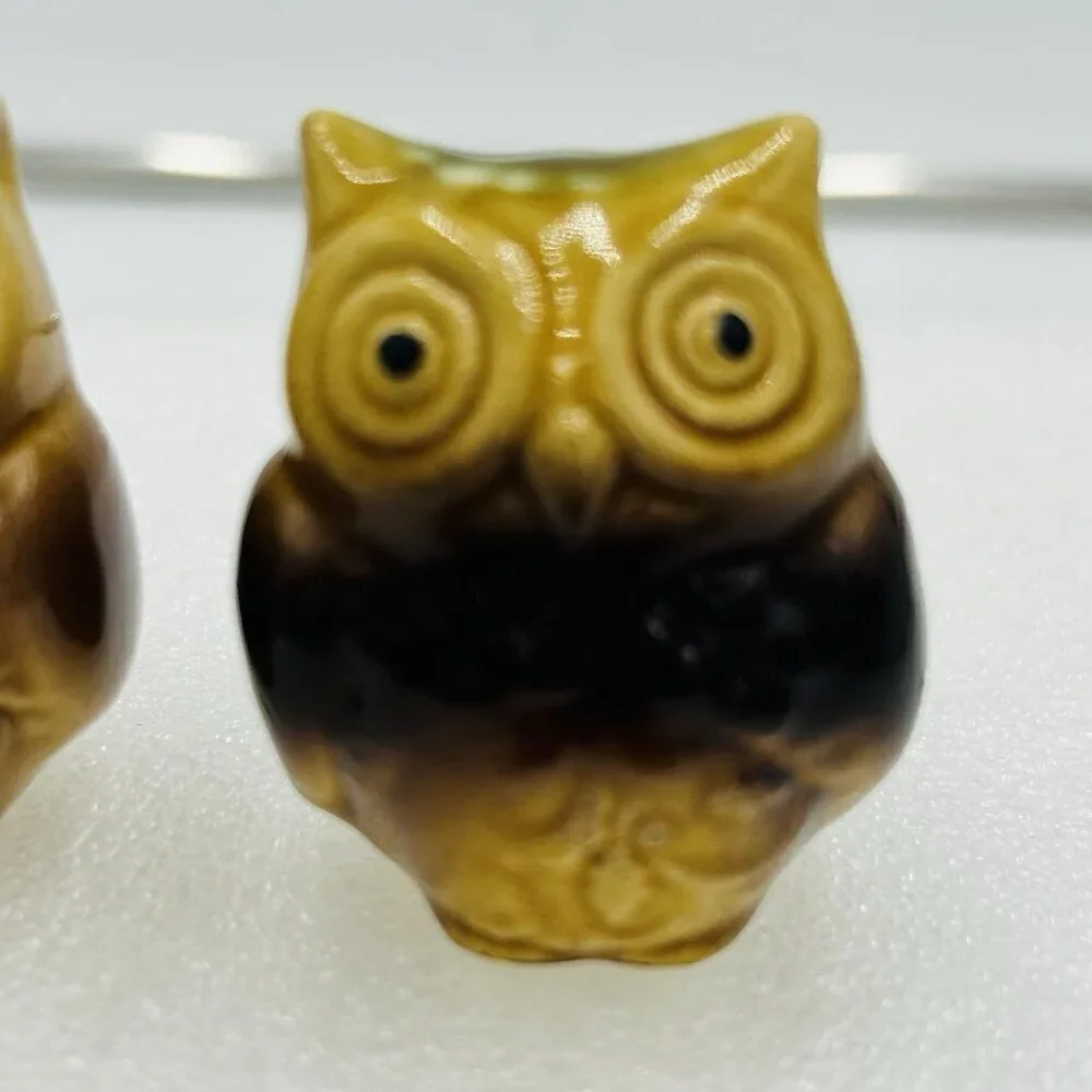 Vintage Owl Salt and Pepper Shakers Ceramic Small 2
